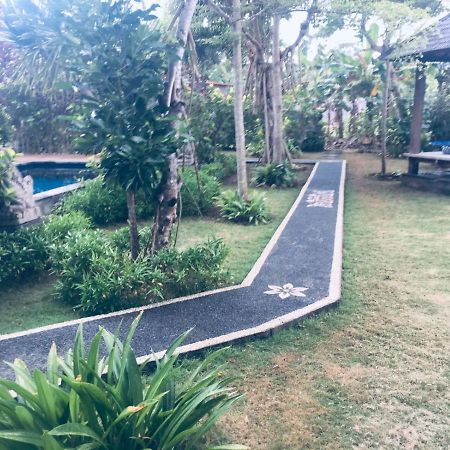 Dream Beach Villa Lembongan Exterior photo