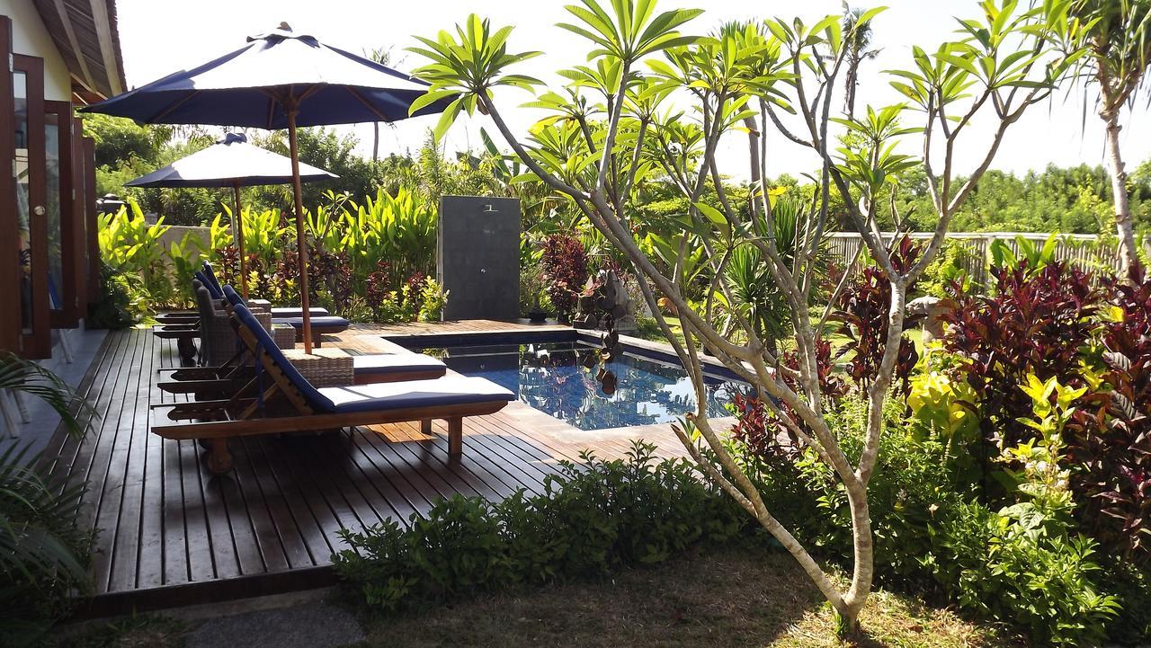 Dream Beach Villa Lembongan Exterior photo