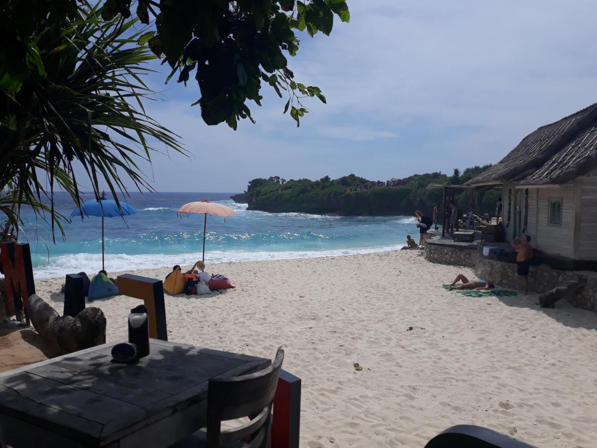 Dream Beach Villa Lembongan Exterior photo